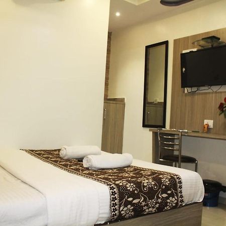 Hotel Time Gold Near Domestics Airport Mumbai Luaran gambar