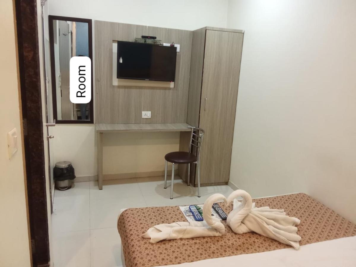Hotel Time Gold Near Domestics Airport Mumbai Luaran gambar
