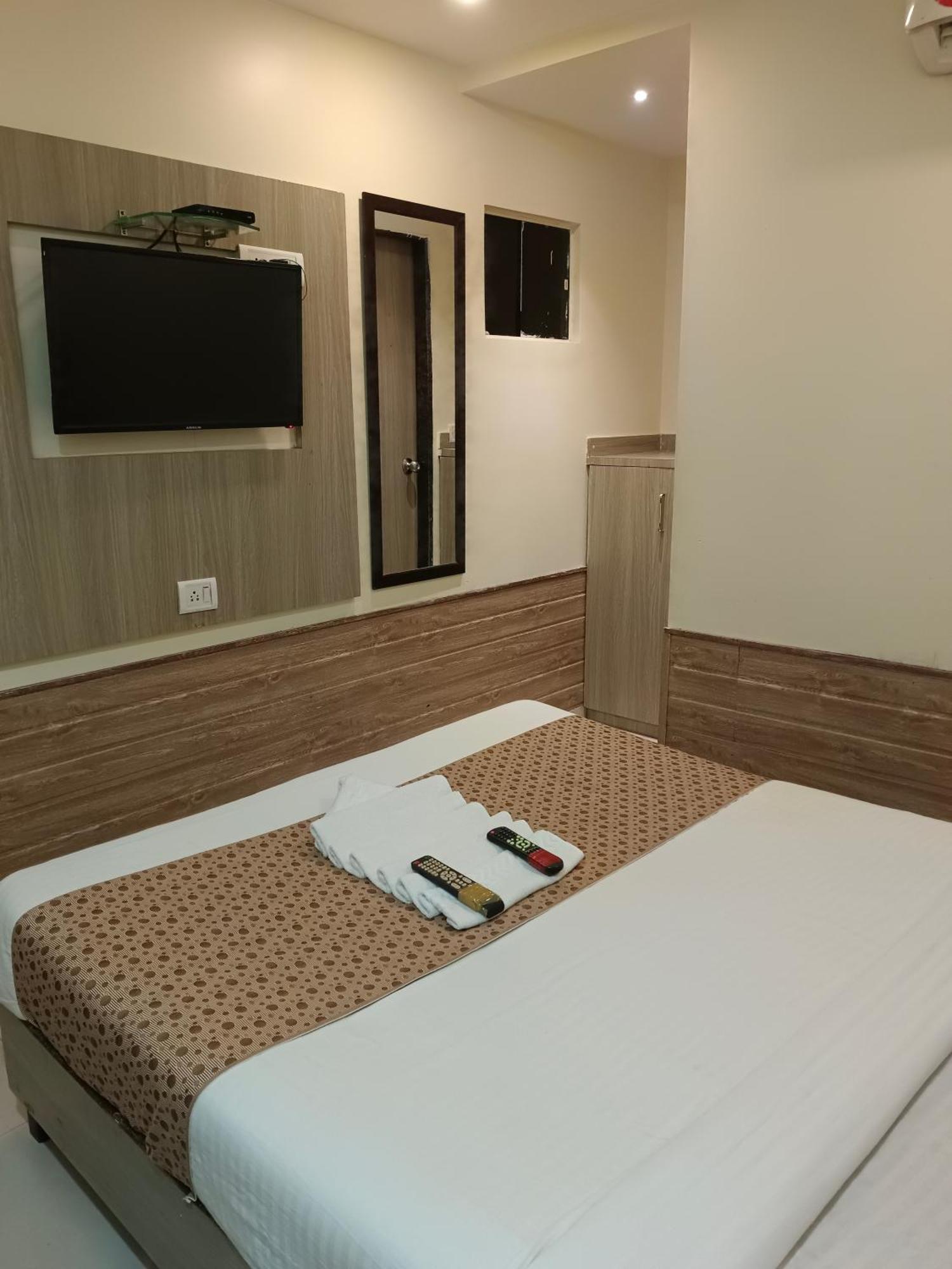 Hotel Time Gold Near Domestics Airport Mumbai Luaran gambar